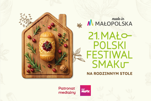 Plakat na kremowym tle: po lewej drewniana deska w kształcie domu z plecionym chlebem udekorowanym żurawinami, gałązkami rozmarynu i orzechem, po prawej kolorowe logo 